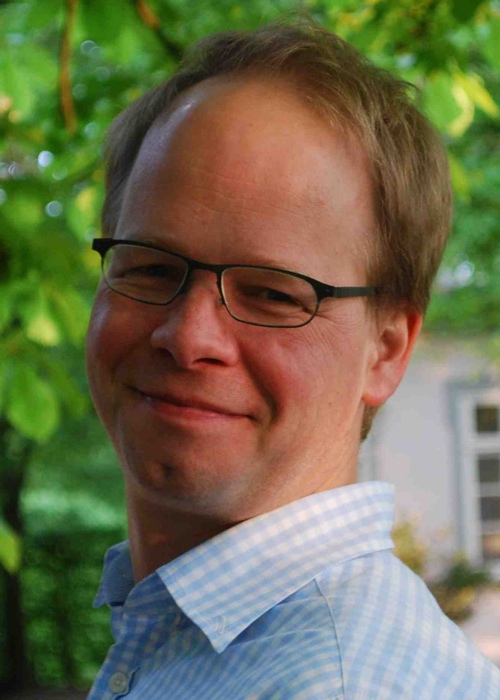 Oberhaus, Lars