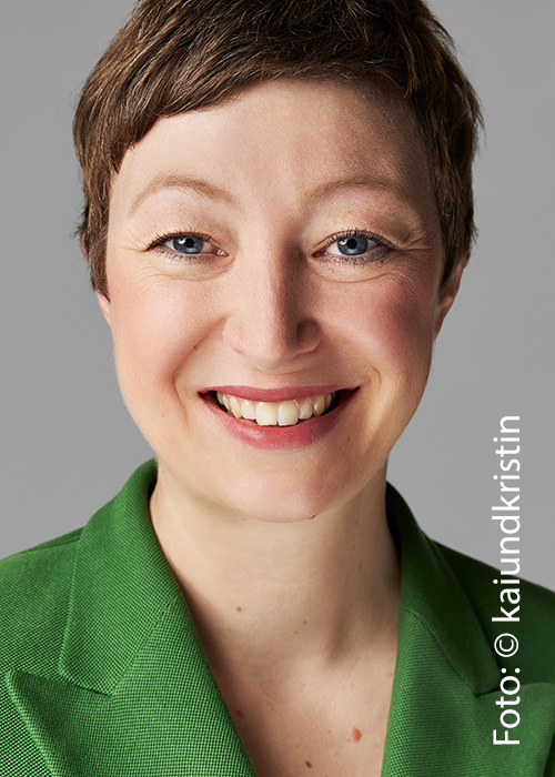 Scholl-Schneider, Sarah